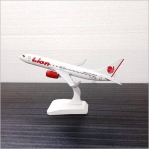 মেটালের মালিন্দ বিমান শো পিস