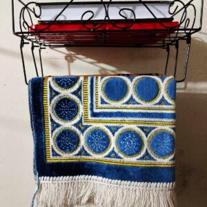 মেটালের কুরআন স্ট্যান্ড